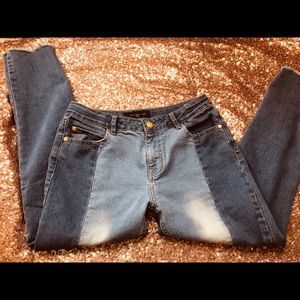 Sold ! Tommy Hilfiger Jeans